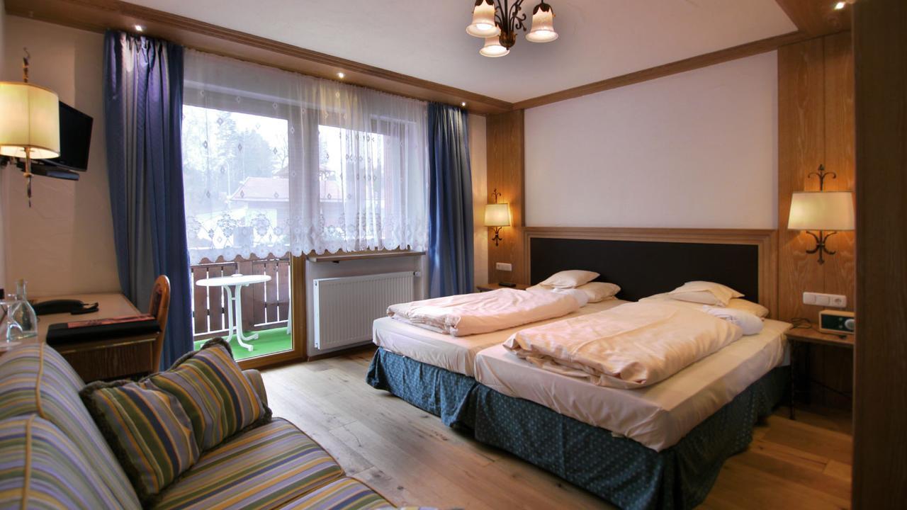 Wellness Hotel Bayerischer Hof リムバッハ エクステリア 写真